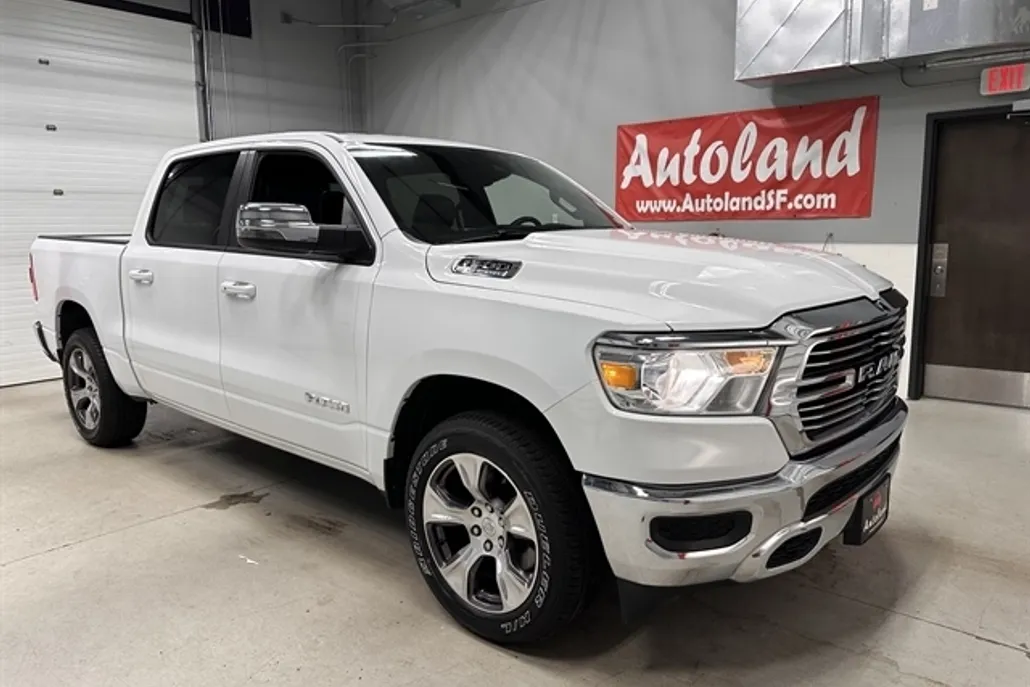2024 Ram 1500 Laramie photo 1