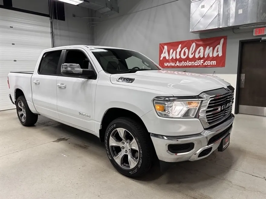 2024 Ram 1500 Laramie photo 1