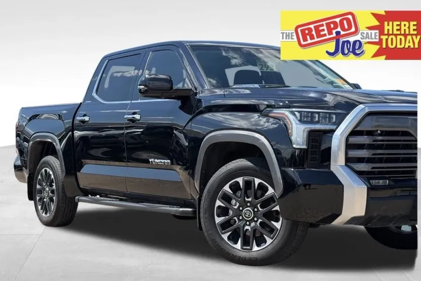 2024 Toyota Tundra Limited photo 1