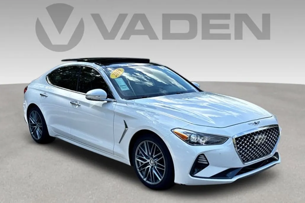 2019 Genesis G70 2.0T Advanced photo 1