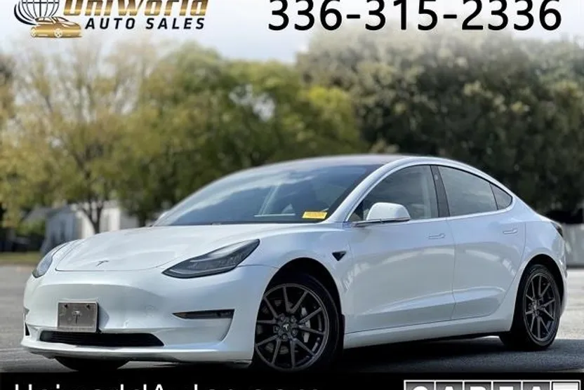 2018 Tesla Model 3 Long Range photo 1