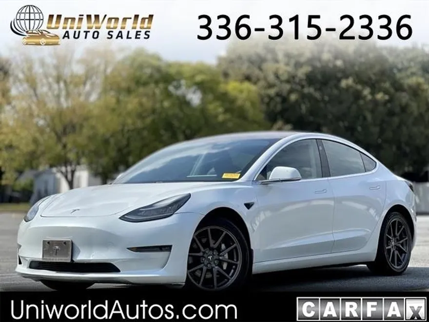2018 Tesla Model 3 Long Range photo 1