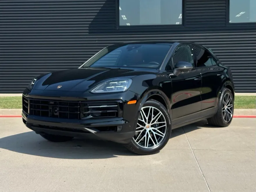 2026 Porsche Cayenne Coupe photo 1