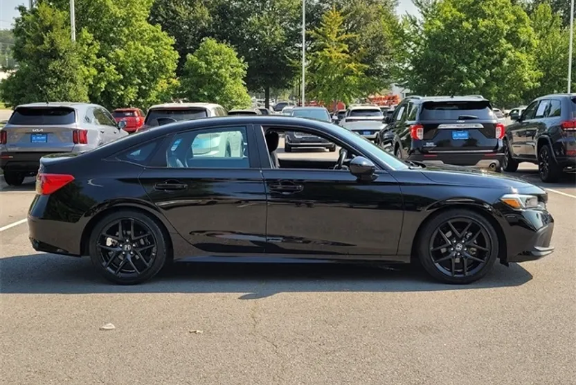 2023 Honda Civic Sport photo 1