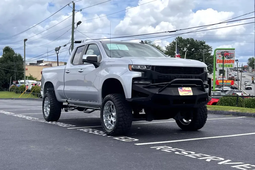 2020 Chevrolet Silverado 1500 photo 1