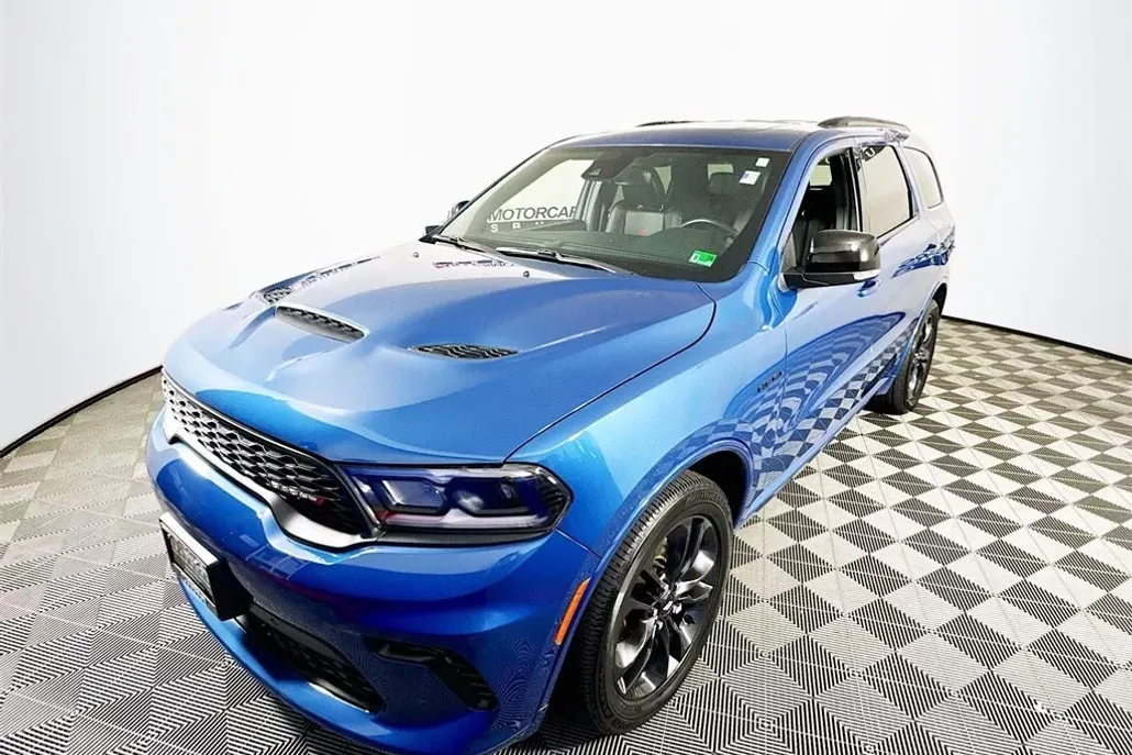 2025 Dodge Durango R/T Plus photo 1