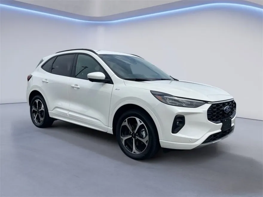 2024 Ford Escape Hybrid ST-Line Elite photo 1