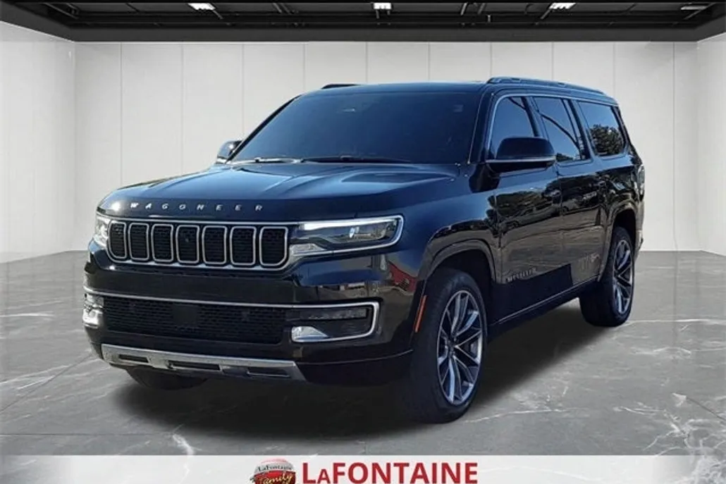 2023 Jeep Wagoneer L Series III photo 1