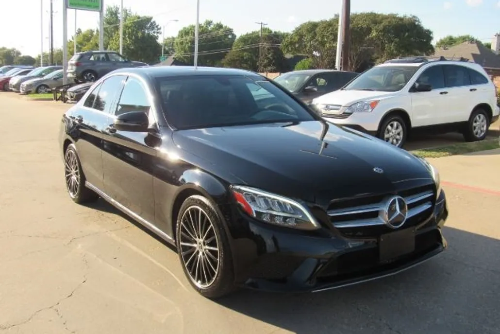 2019 Mercedes Benz C 300 photo 1