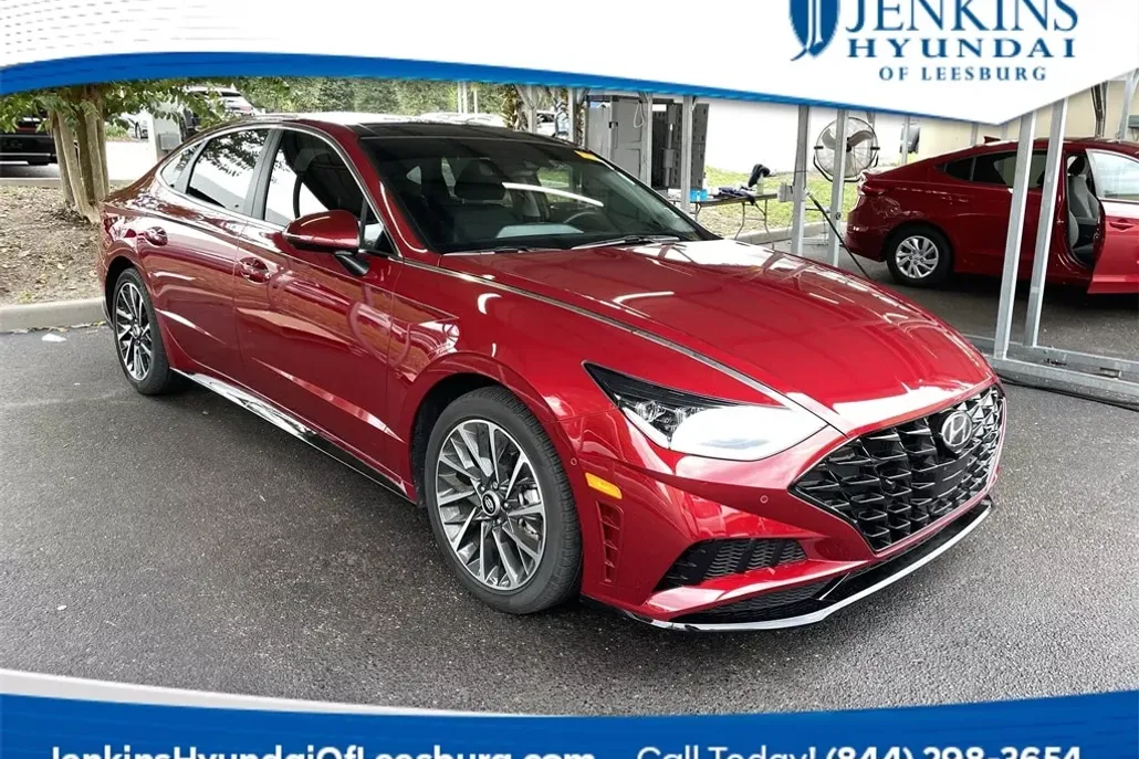 2023 Hyundai Sonata Limited photo 1