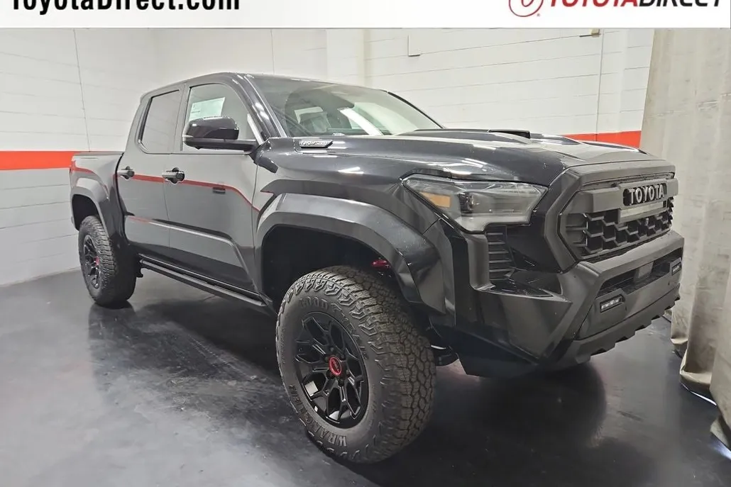 2025 Toyota Tacoma TRD Pro photo 1