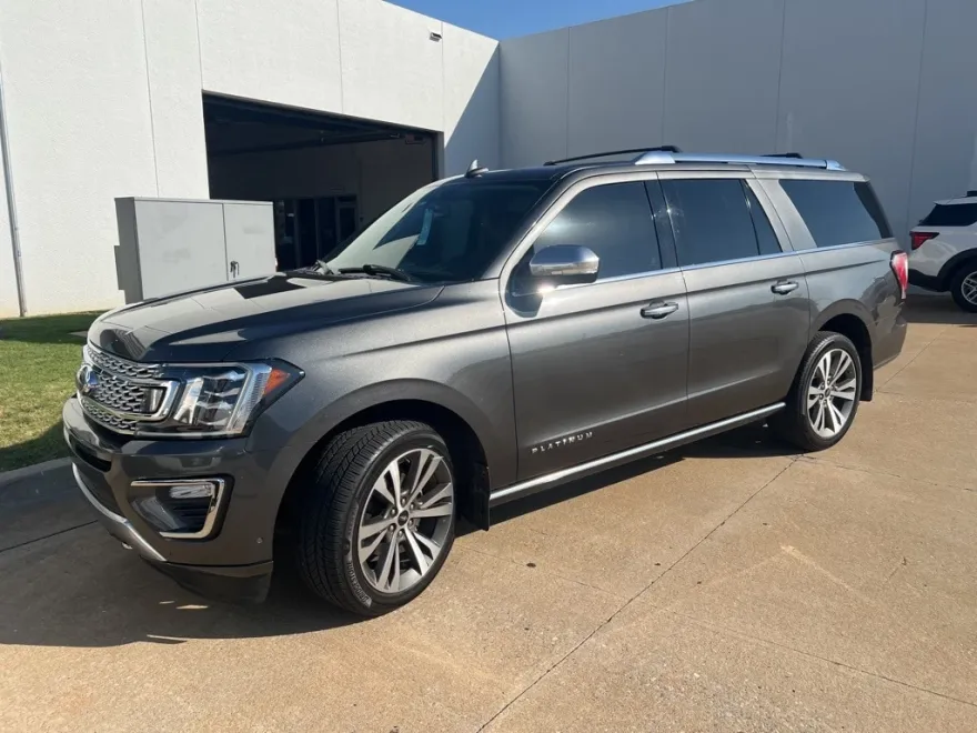 2020 Ford Expedition MAX Platinum photo 1