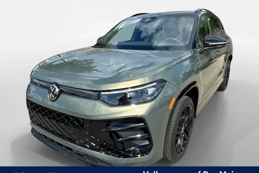 2025 Volkswagen Tiguan SE R-Line Black photo 1