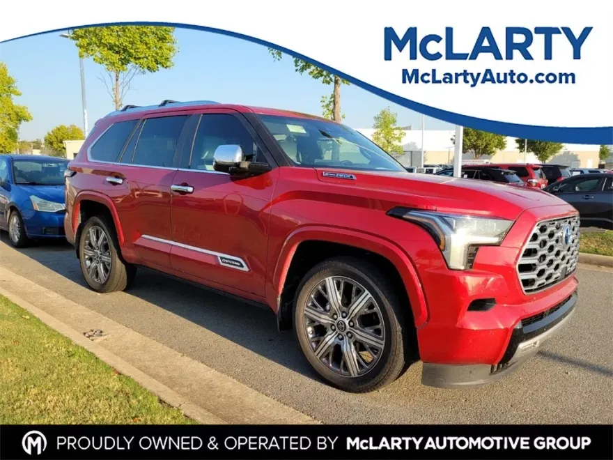 2024 Toyota Sequoia Capstone photo 1
