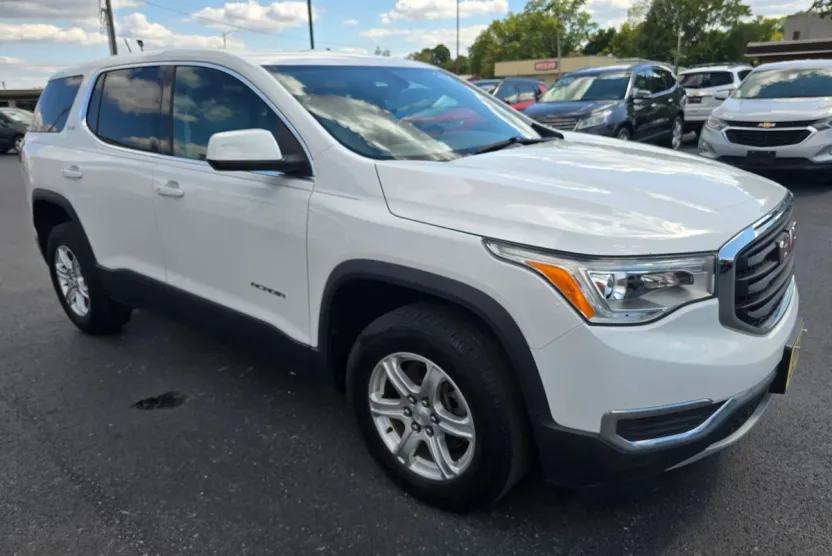 2018 Gmc Acadia SLE photo 1