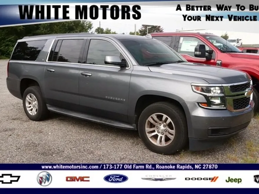 2019 Chevrolet Suburban LT photo 1