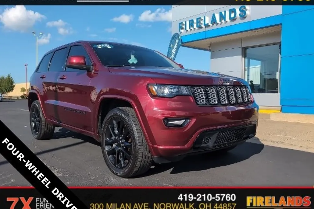 2022 Jeep Cherokee Laredo X photo 1