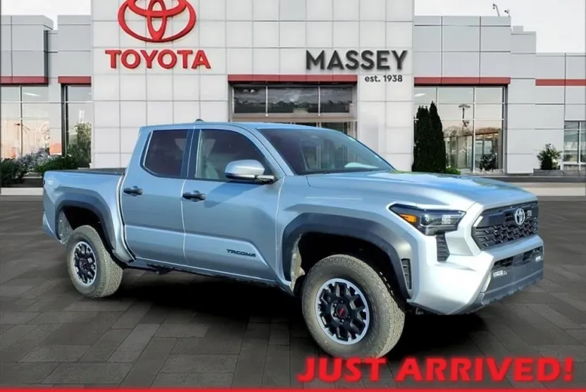 2024 Toyota Tacoma TRD Off-Road photo 1