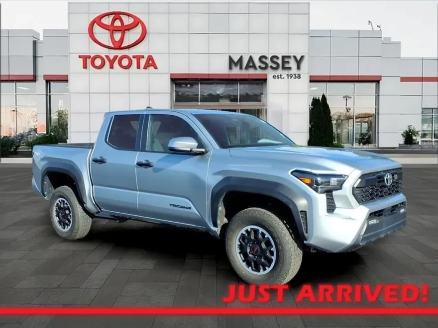 2024 Toyota Tacoma TRD Off-Road photo 1