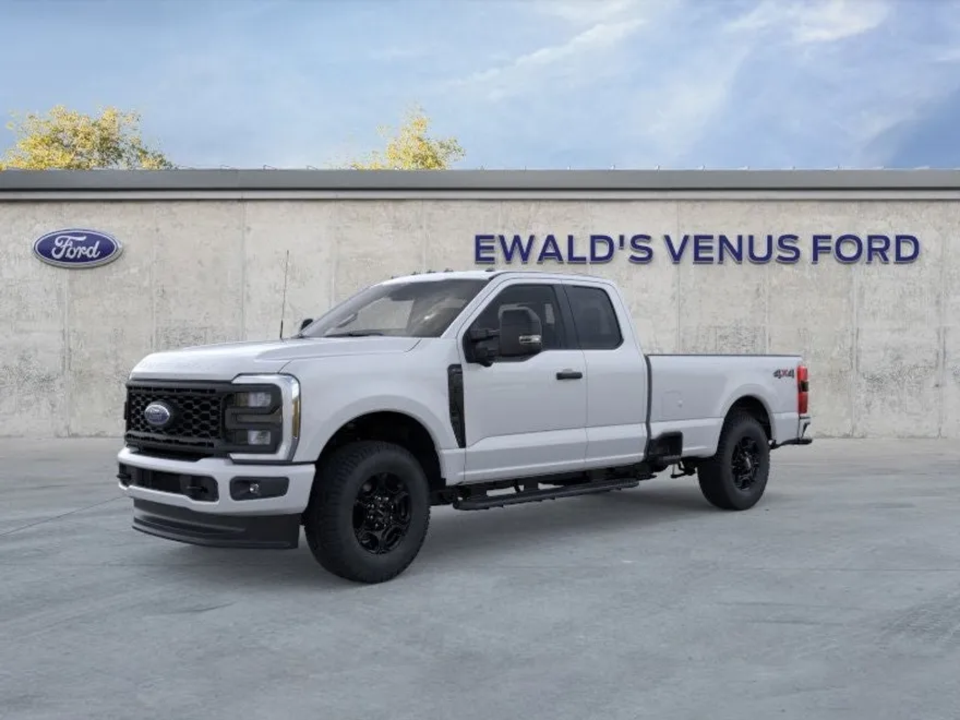 2025 Ford F-250 photo 1