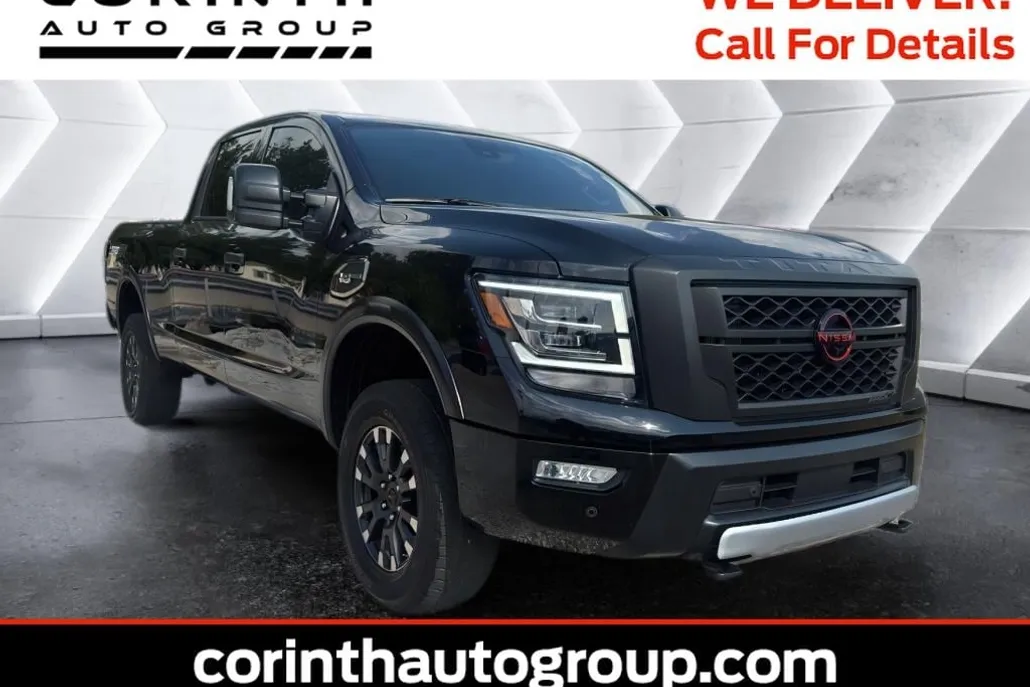 2024 Nissan Titan PRO-4X photo 1