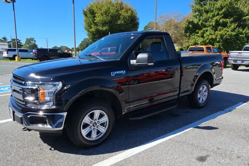 2020 Ford F-150 XLT photo 1