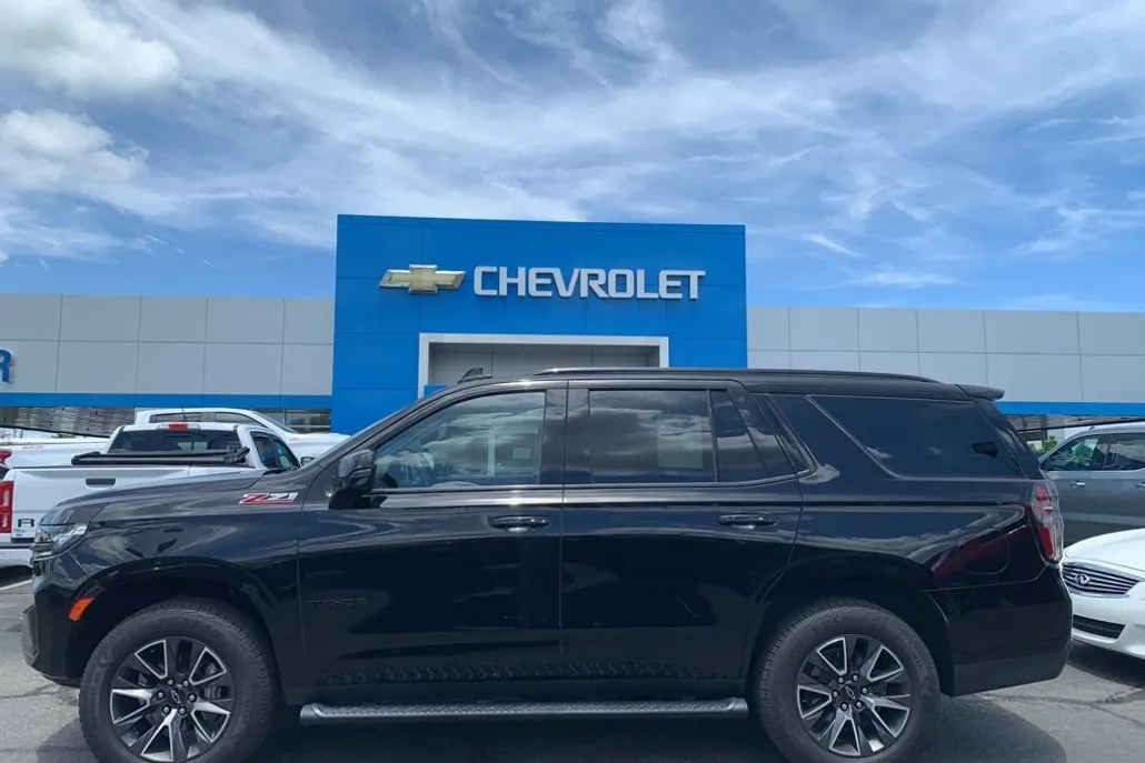 2022 Chevrolet Tahoe Z71 photo 1