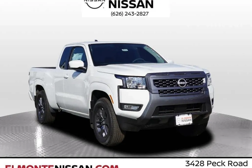 2025 Nissan Frontier SV photo 1