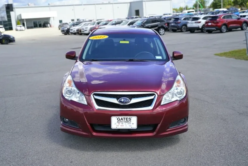 2012 Subaru Legacy 2.5i photo 1