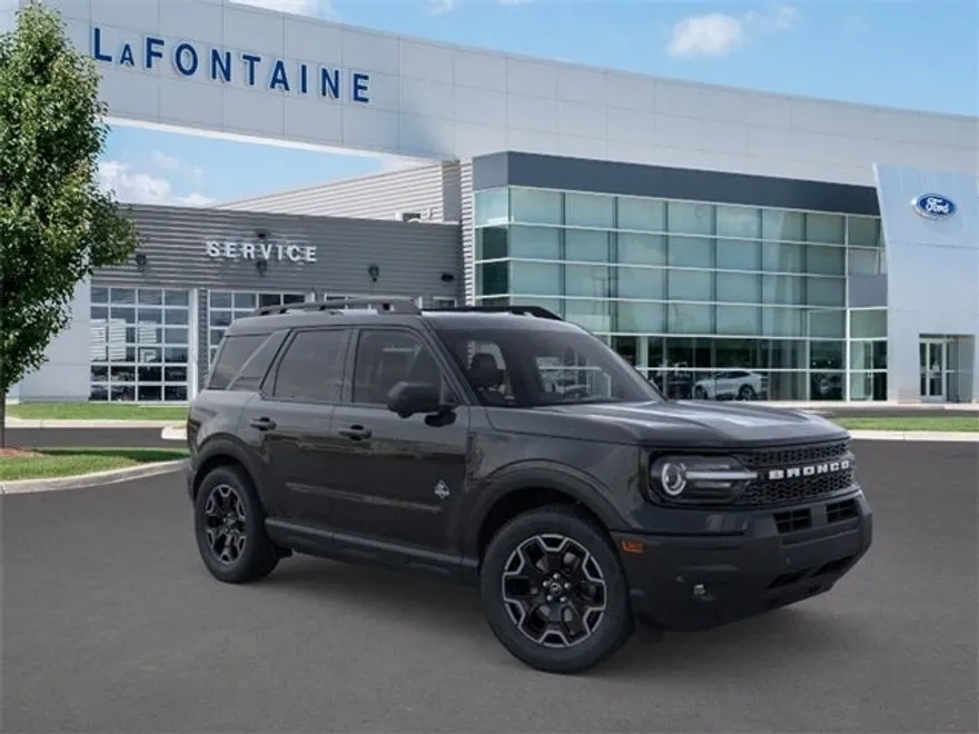 2025 Ford Bronco Sport Outer Banks photo 1