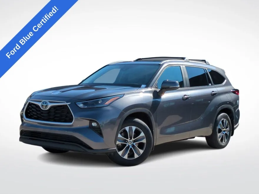 2024 Toyota Highlander XLE photo 1