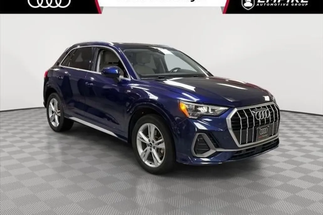 2022 Audi Q3 Premium 45 TFSI S line photo 1