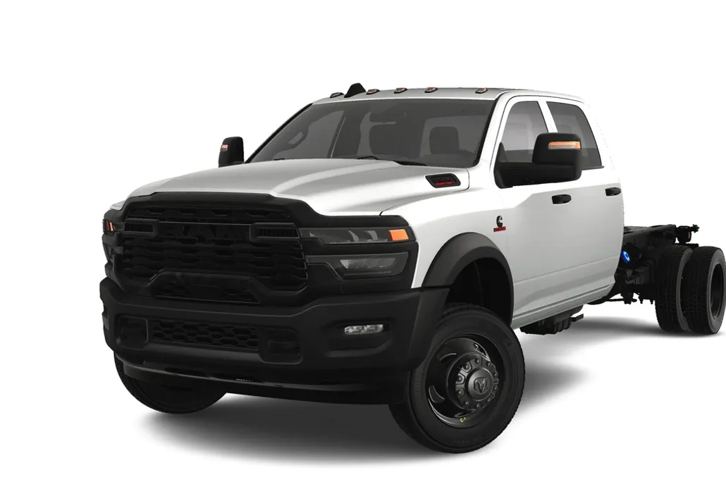 2025 Ram 5500 Tradesman photo 1