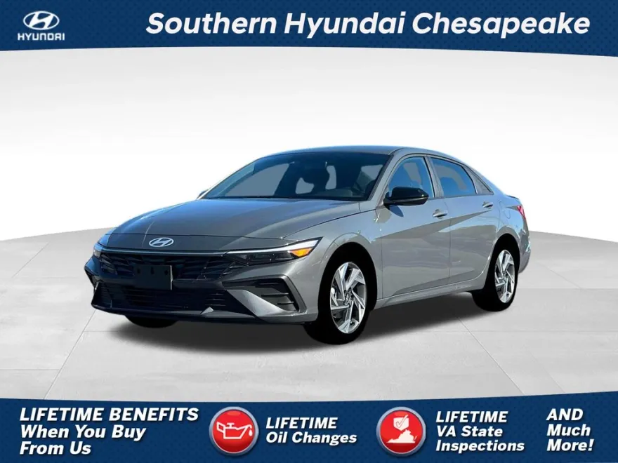 2025 Hyundai Elantra SEL Sport photo 1