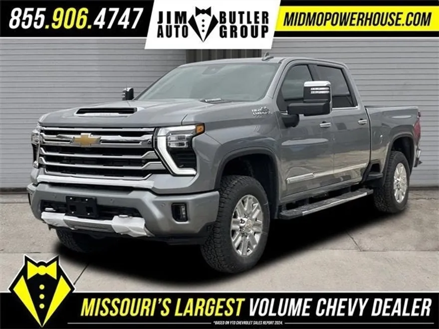 2025 Chevrolet Silverado 3500HD High Country photo 1