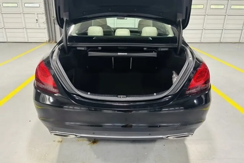 2021 Mercedes Benz C 300 photo 1