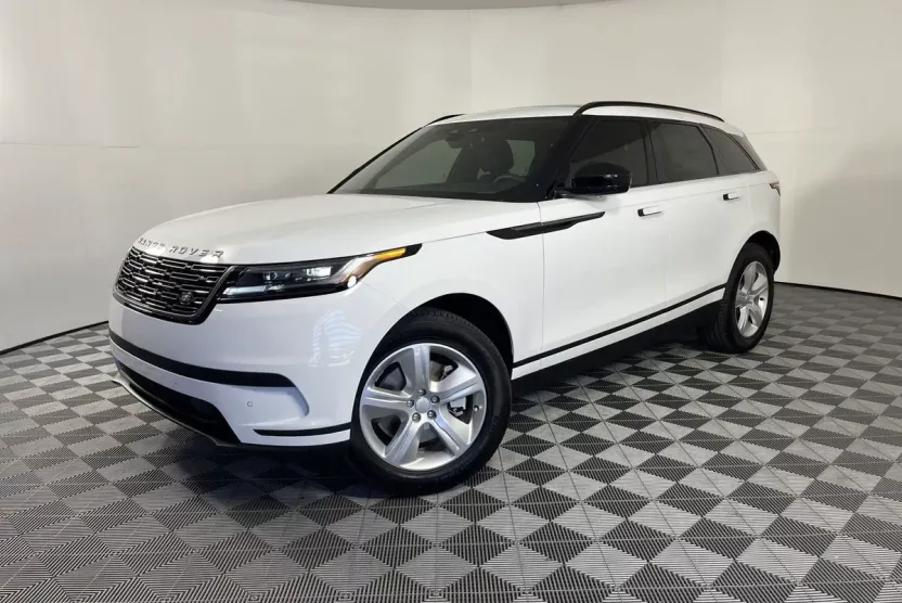 2025 Land Rover Range Rover Velar P250 S photo 1