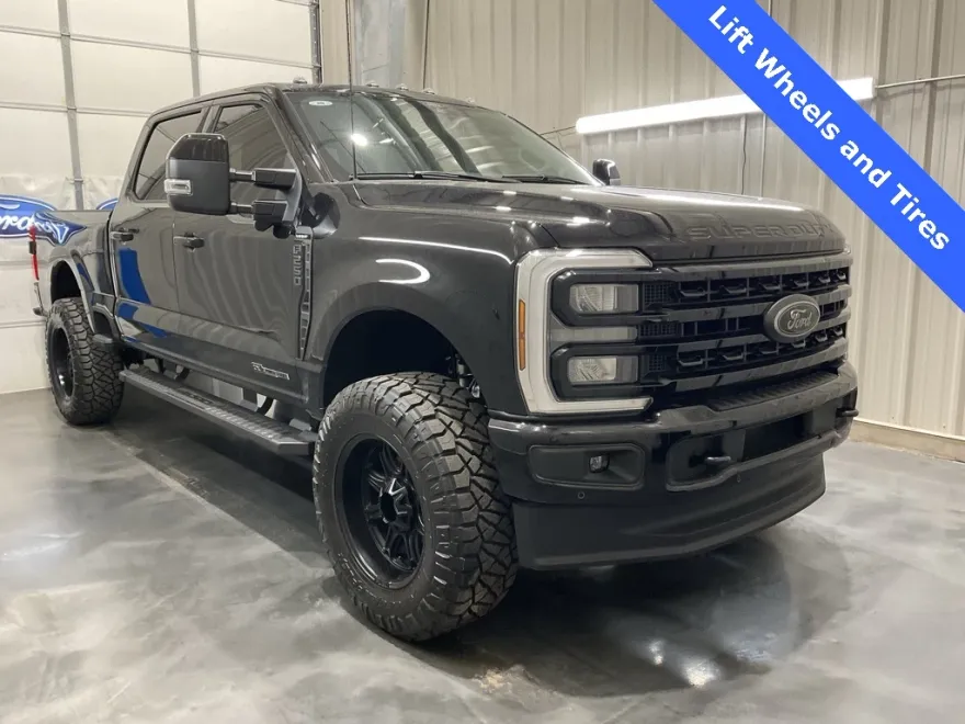 2024 Ford F-250 photo 1