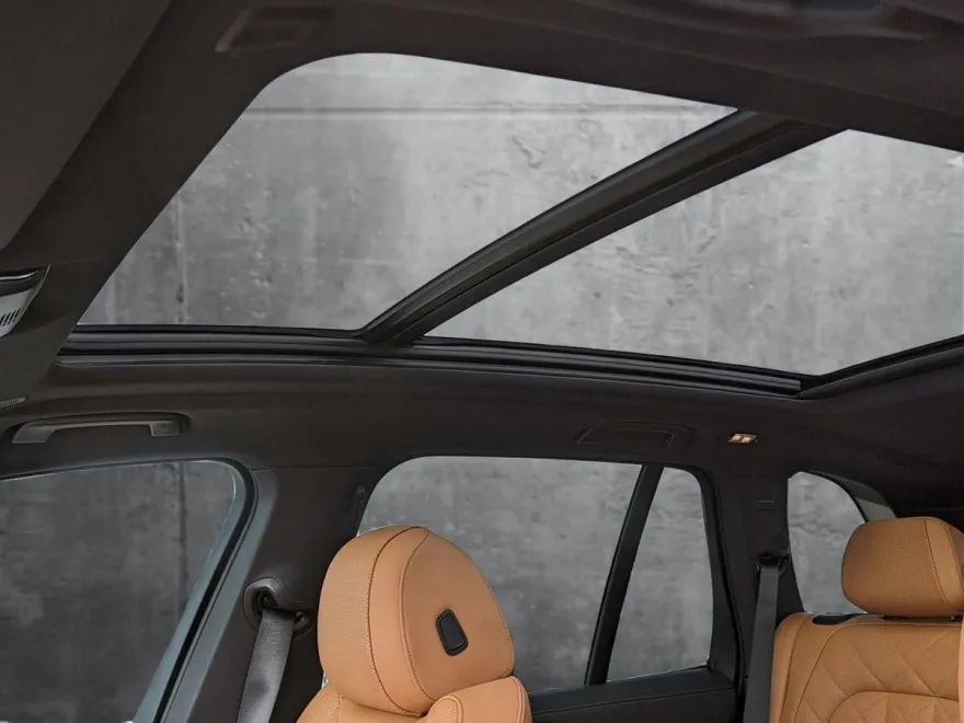 2025 Bmw X5 xDrive50e photo 12