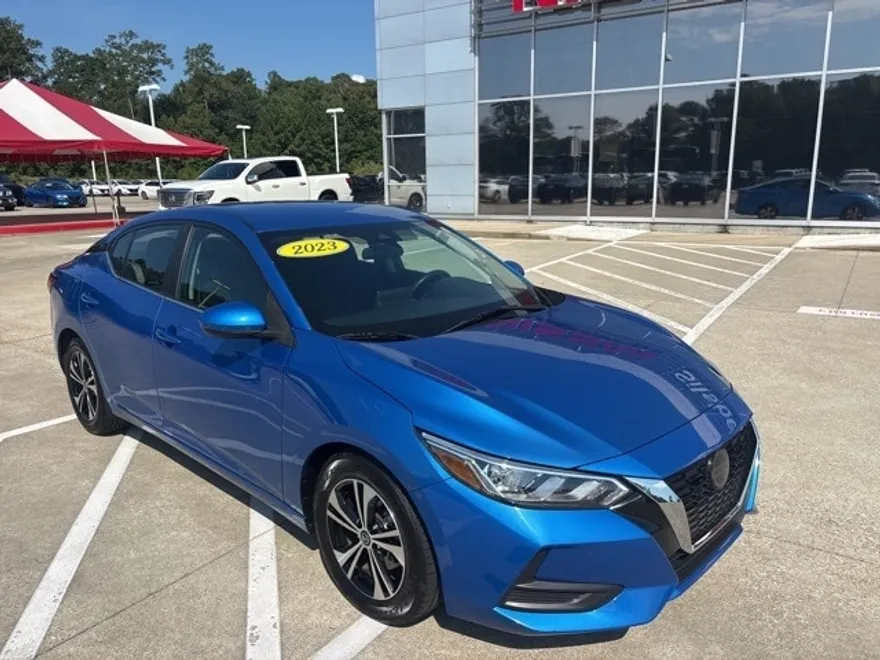 2023 Nissan Sentra SV photo 1