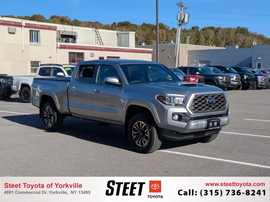 2022 Toyota Tacoma TRD Sport Long Bed V6 photo 1