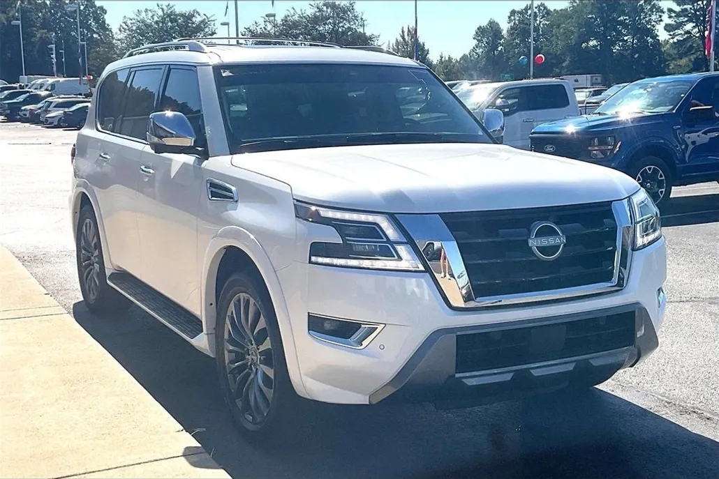 2024 Nissan Armada Platinum photo 1