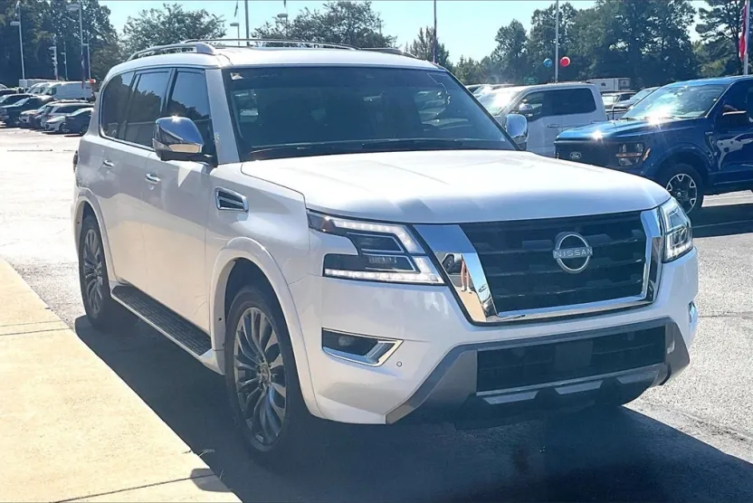 2024 Nissan Armada Platinum photo 1