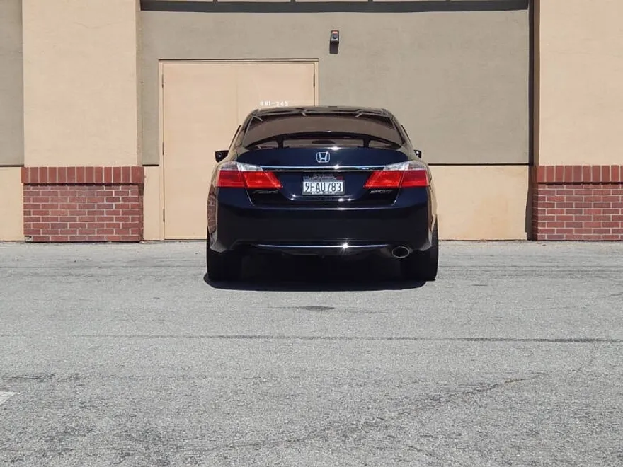 2015 Honda Accord LX photo 1