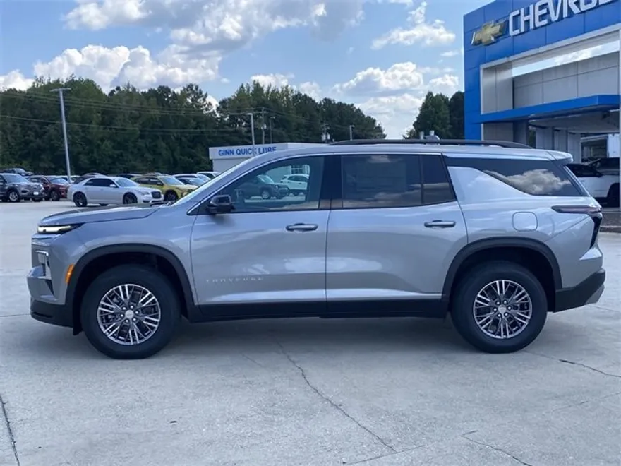 2026 Chevrolet Traverse photo 1