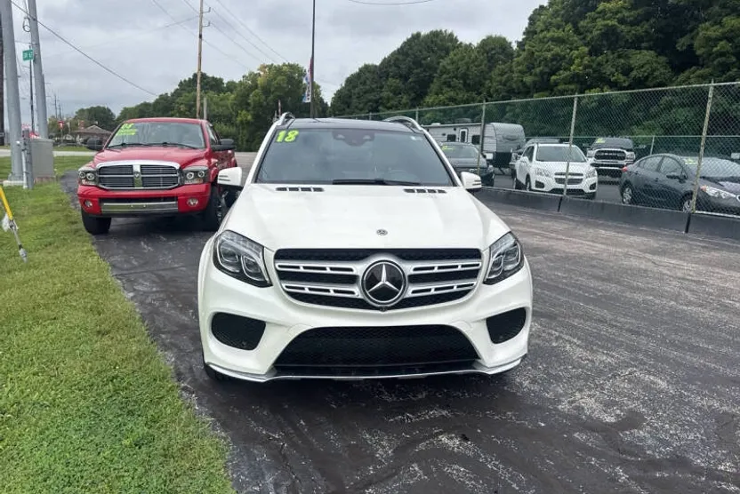 2018 Mercedes Benz GLS 550 photo 1