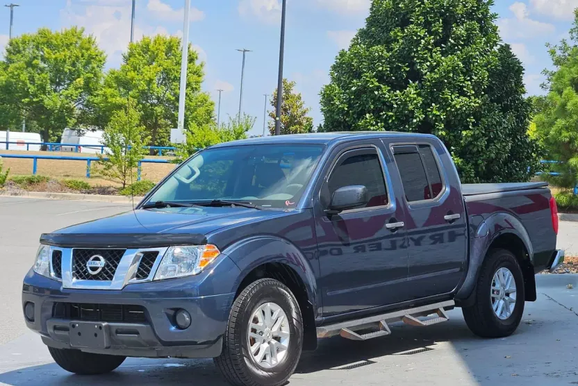2019 Nissan Frontier SV photo 1