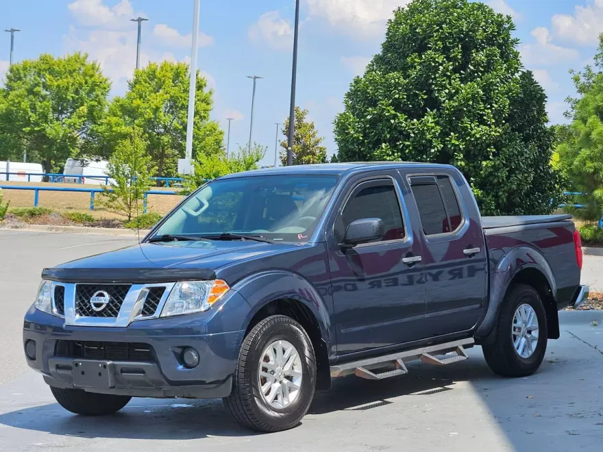 2019 Nissan Frontier SV photo 1