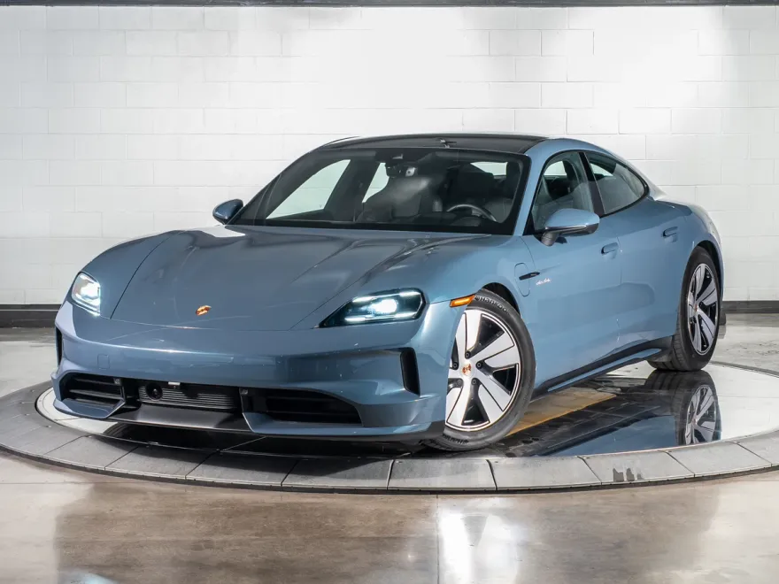 2025 Porsche Taycan Base photo 1