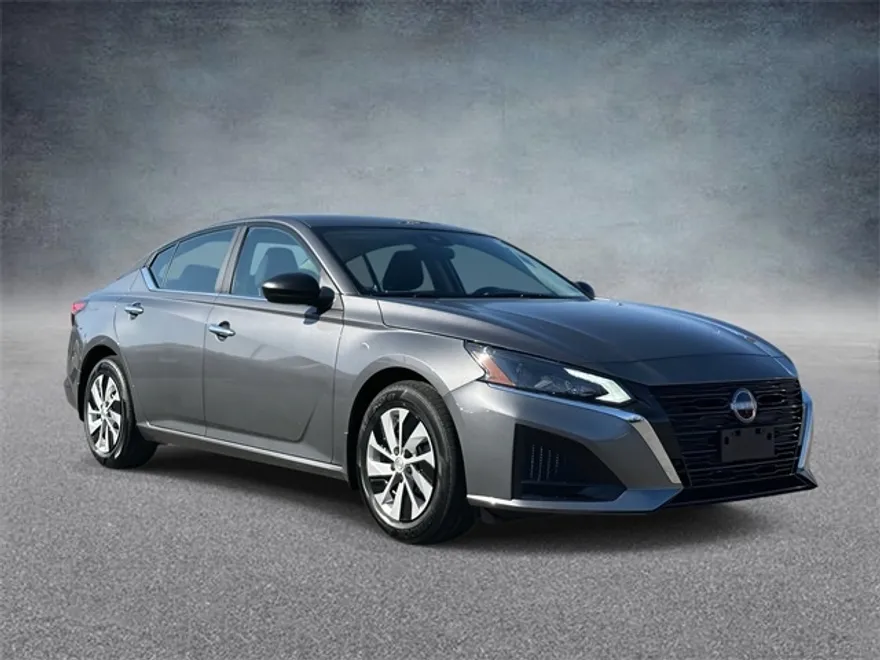 2025 Nissan Altima 2.5 S photo 1